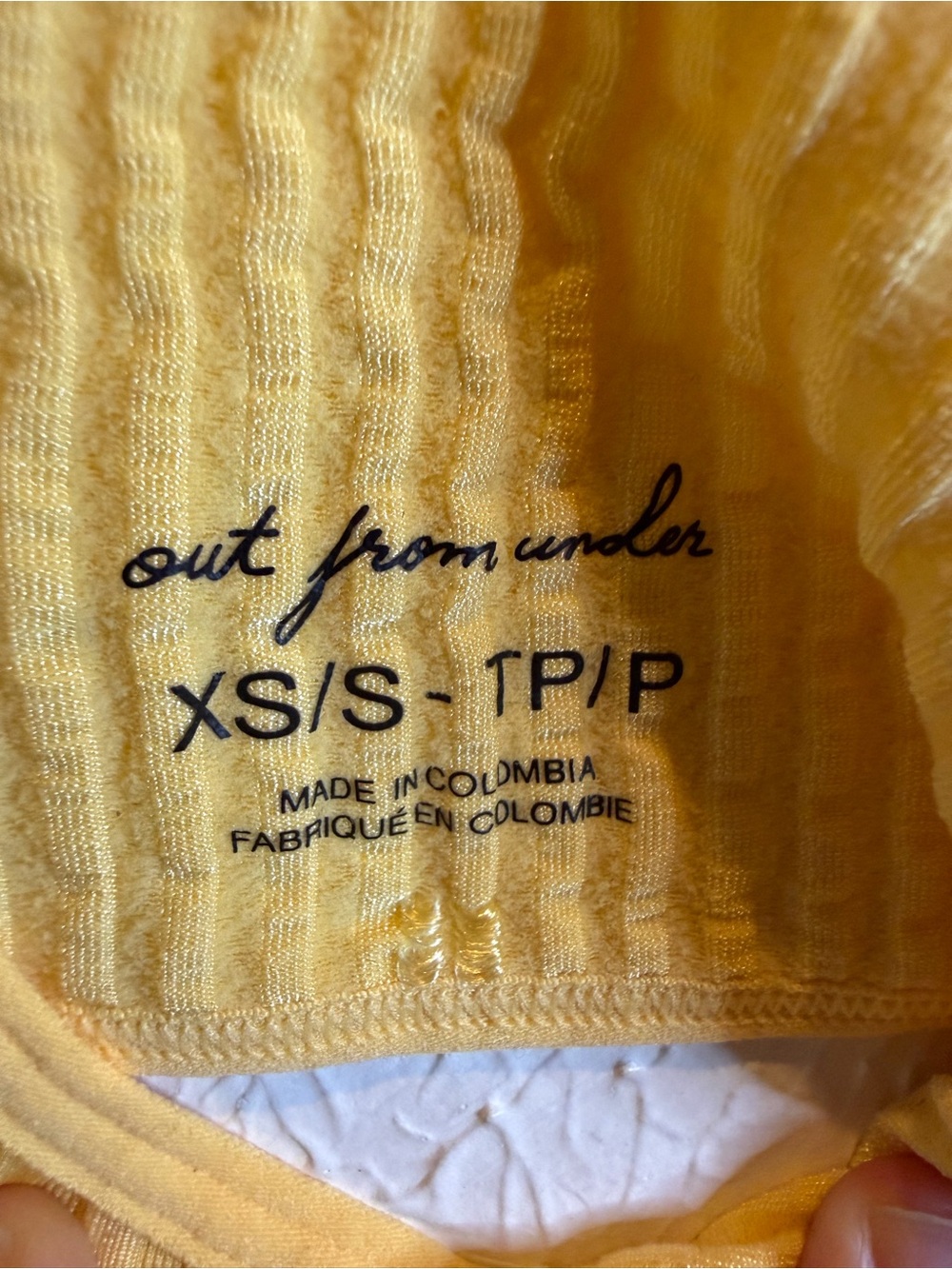 Yellow Ribbed V-Neck Crop Tank Top - - Picture 3 of 3